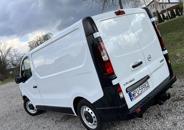 Opel Vivaro cena 46800 przebieg: 221444, rok produkcji 2015 z Goniądz małe 352